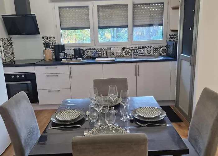 度假居 Baie Du Mont Saint Michel, Petite Maison Neuve