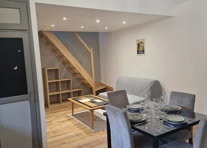 Baie Du Mont Saint Michel, Petite Maison Neuve 度假居 *